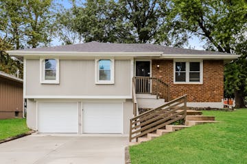 620 N E 114TH ST KANSAS CITY, MO 64155